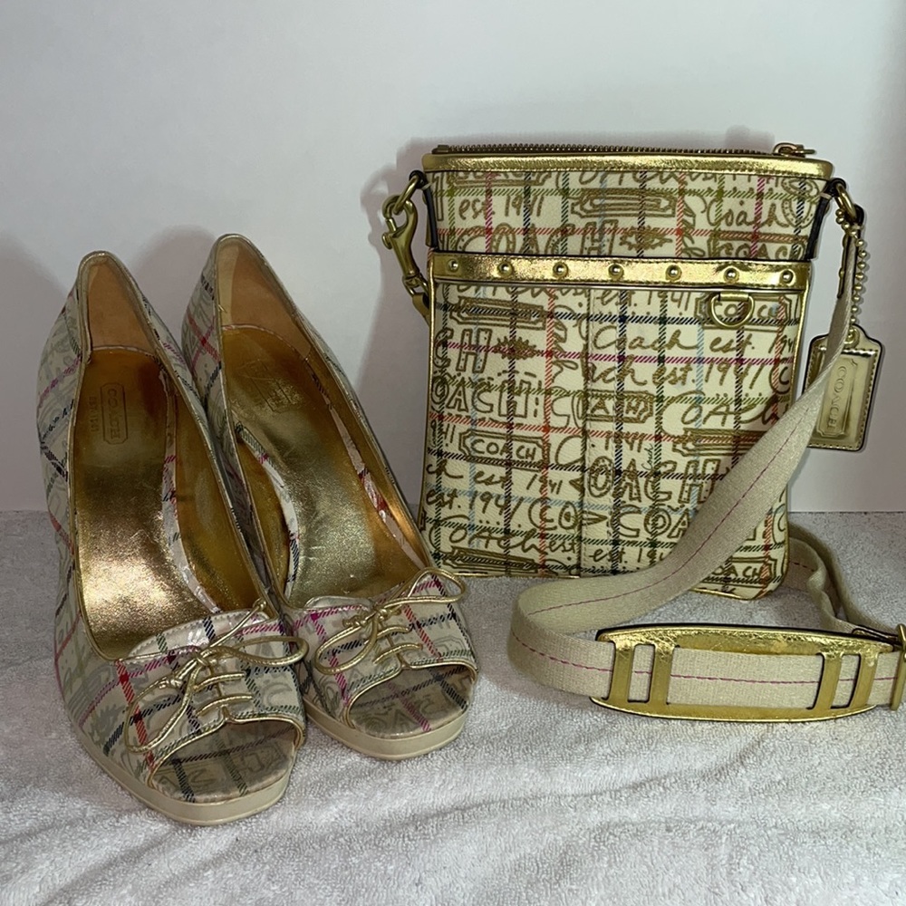 Coach matching heels and crossbody combo